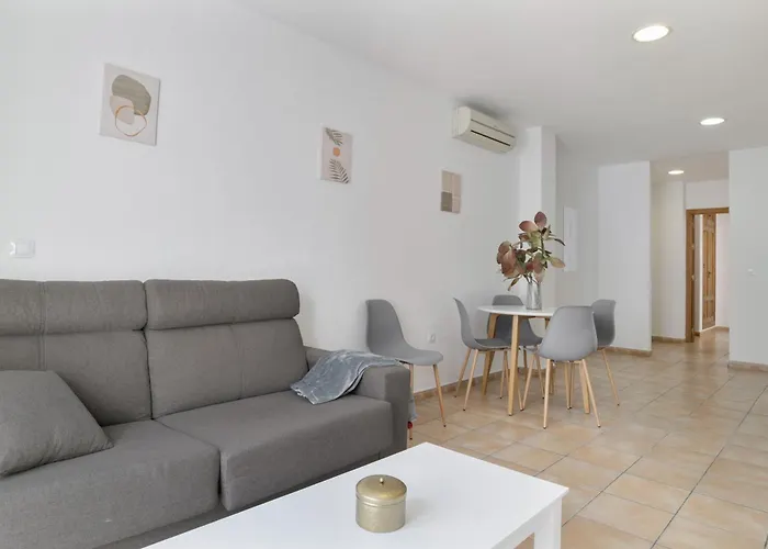 Perez Zara 5 Apartment